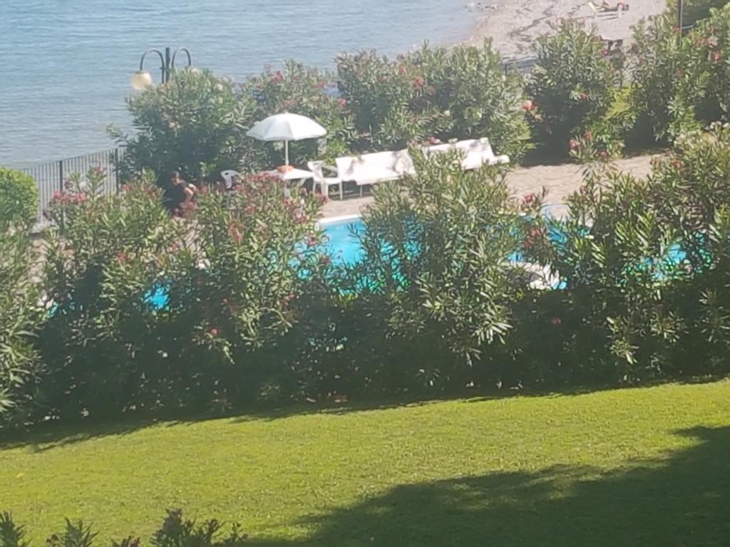 Casa Di Ludovica Lejlighed Manerba del Garda Eksteriør billede