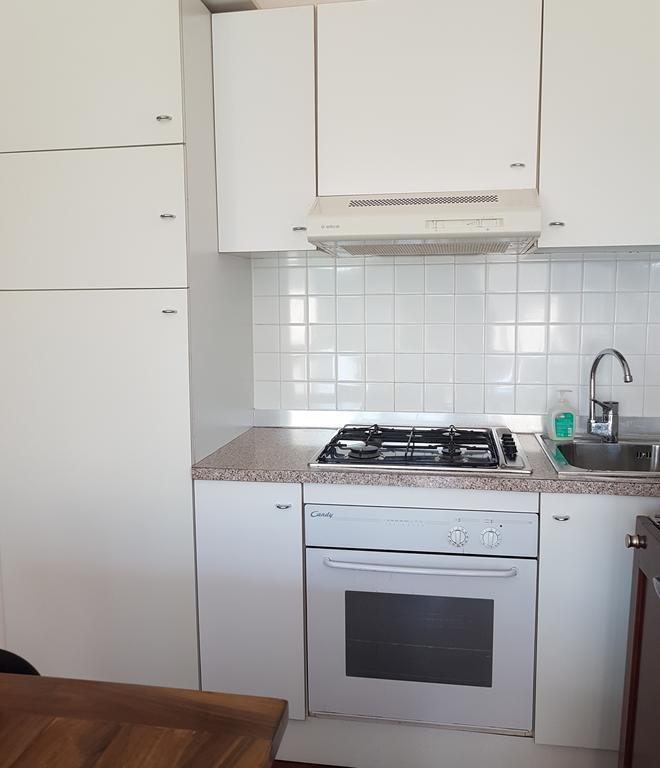 Casa Di Ludovica Lejlighed Manerba del Garda Eksteriør billede